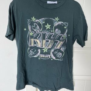 Daydreamer tshirt with “Kiss” band design